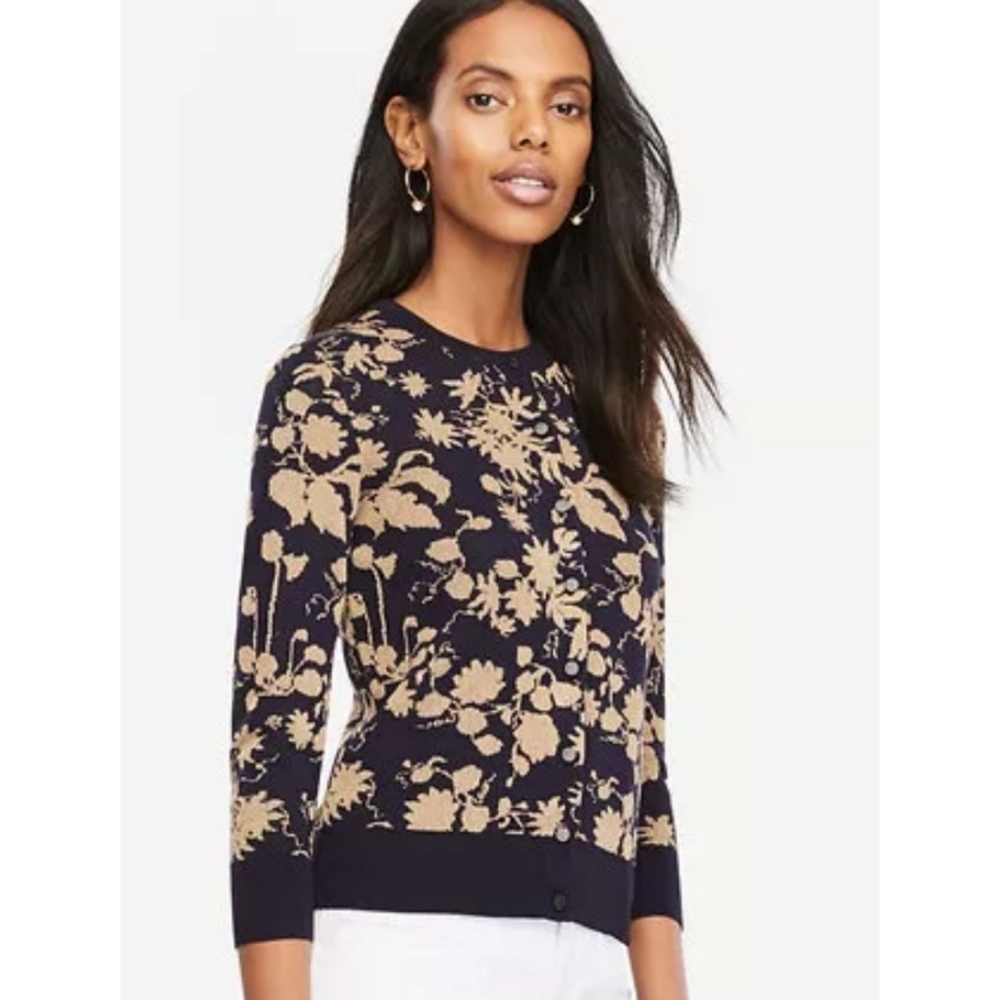 Ann Taylor Floral Button down Shimmer Cardigan Sweater Navy & Gold Size MP